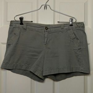⭐2 for $15⭐ Old Navy Shorts sz 14